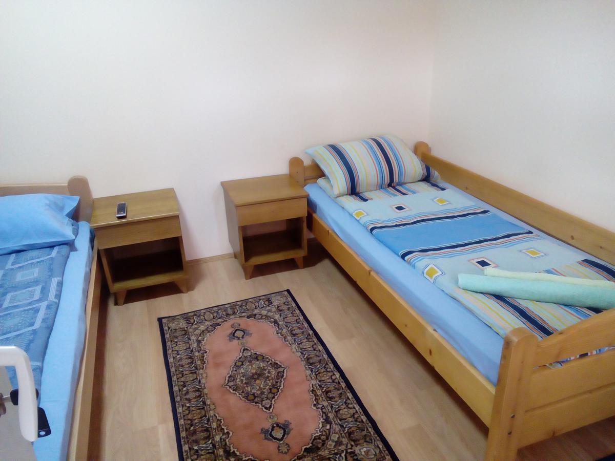 Guest House Mirijevski Konak Belgrade Exterior photo
