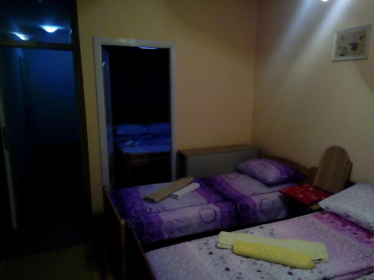 Guest House Mirijevski Konak Belgrade Exterior photo